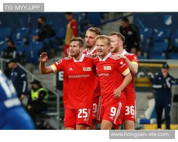 汉堡队新赛季德甲阵容大揭秘:实力强劲,冲击联赛冠军! 汉堡队新赛季德甲阵容大揭秘:实力强劲,冲击联赛冠军!