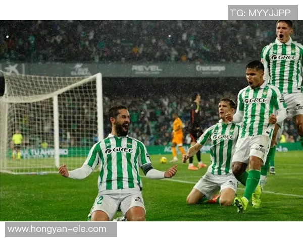 皇马宣布伊斯科伤愈归队，助力球队冲击联赛榜首